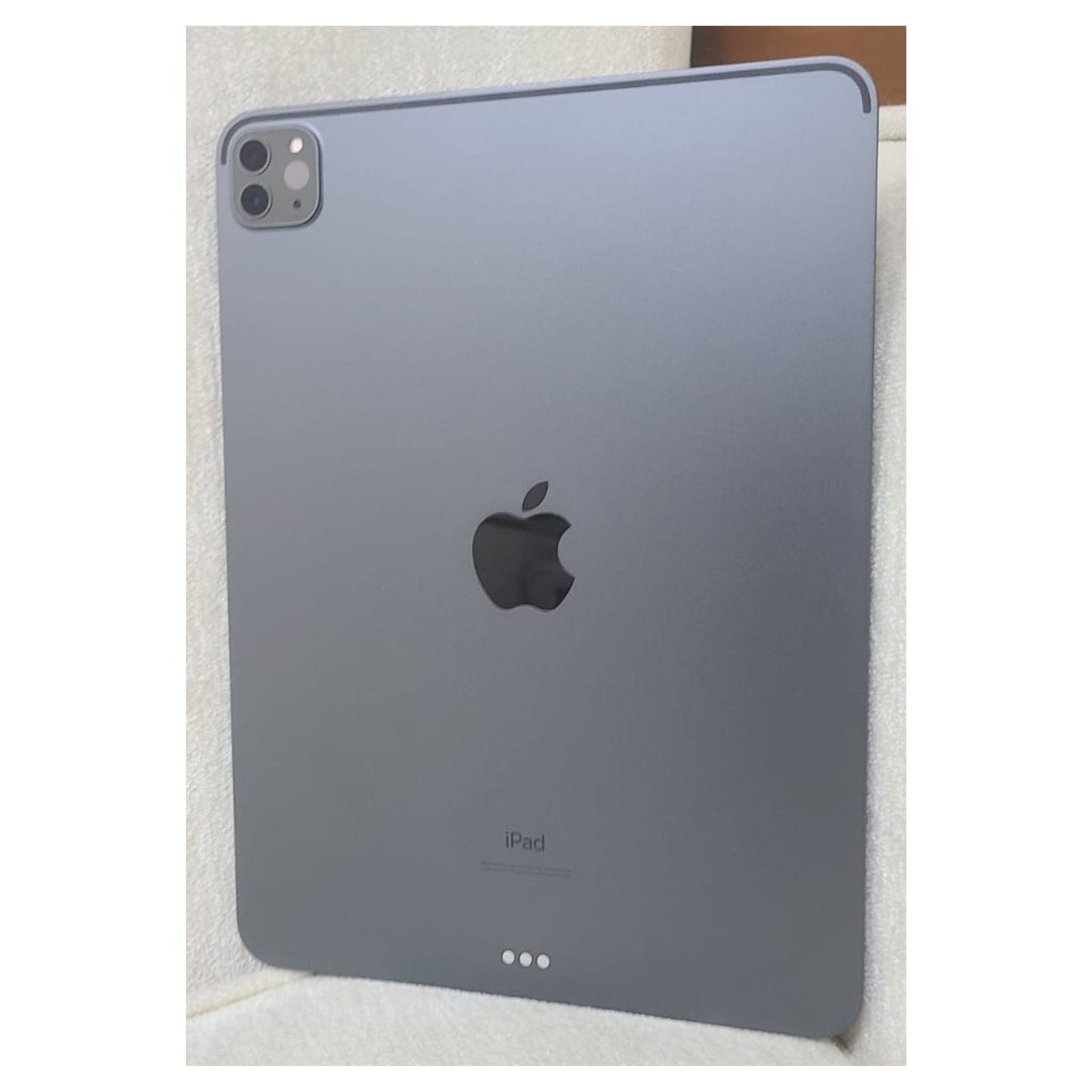 Apple iPad Pro (2nd Gen), 128GB - 12.9" Screen  Wi-Fi, Space Grey - 95349