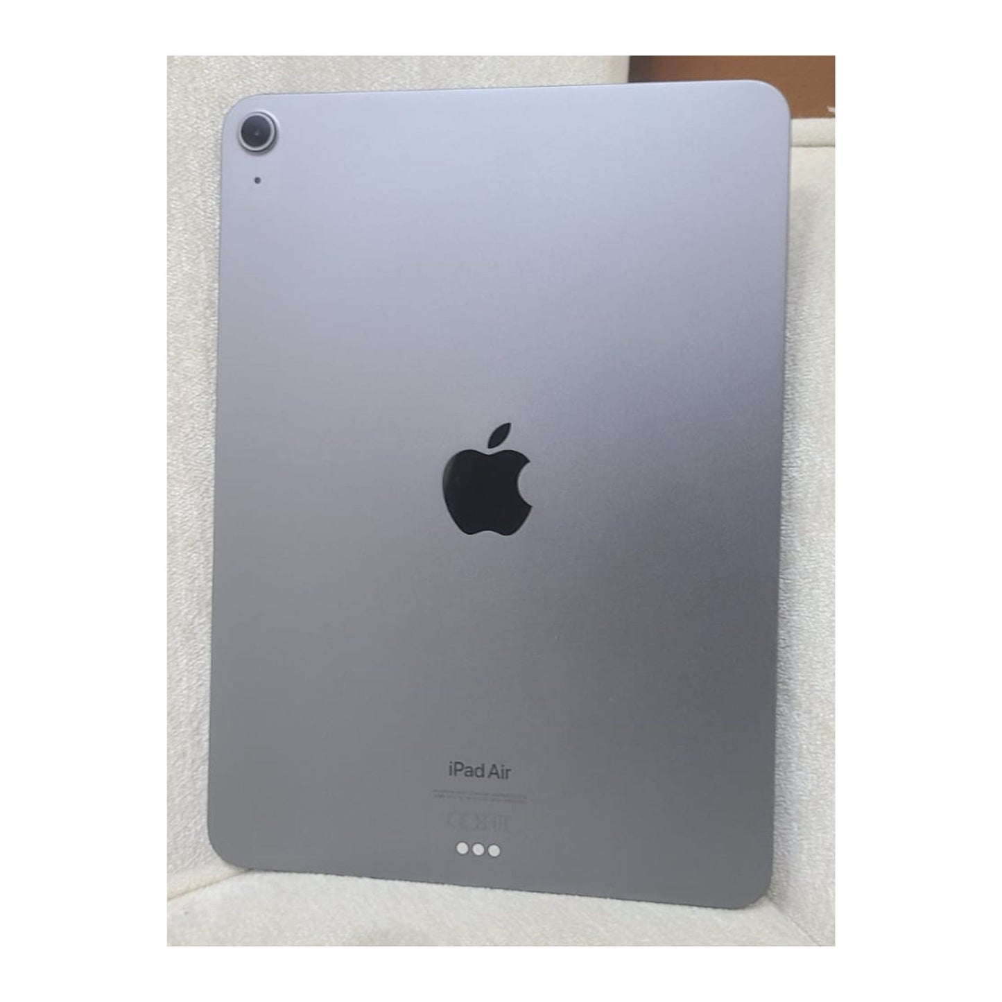 Apple iPad Air (5th Gen), 64GB - 10.9" Screen - Wi-Fi, Space Grey- 95794